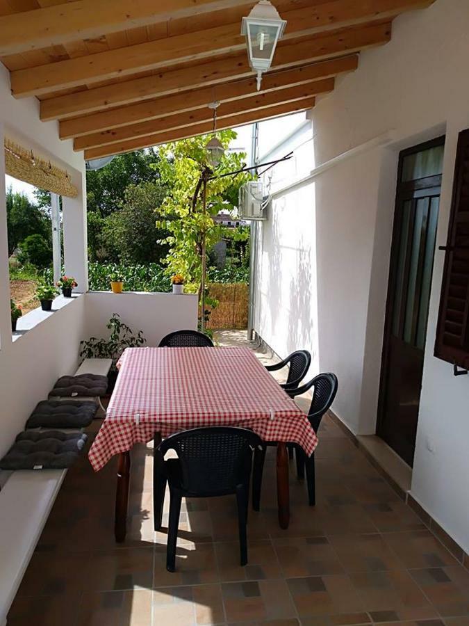 Apartman Lili Apartment Trogir Bagian luar foto